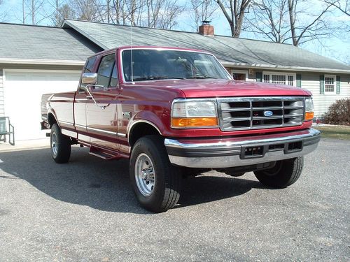 1994 ford f-250 xlt extended cab pickup 2-door 7.3l  super low miles!