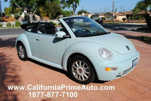 Vw beetle convertible baby blue only 58k miles! amazing condition like new!