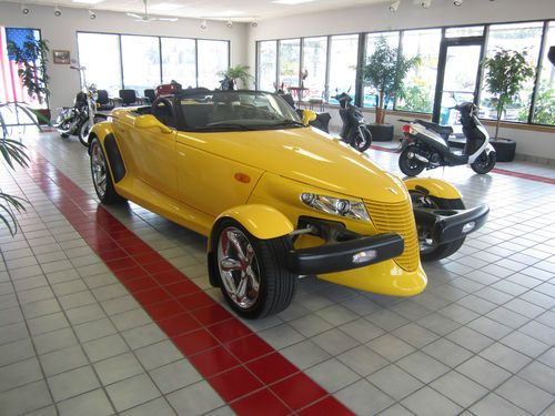 2000 plymouth prowler 3,351 miles
