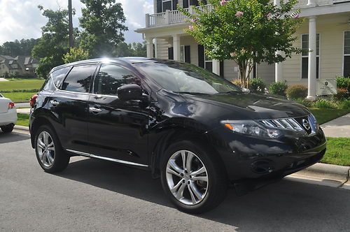 2010 nissan murano sport utility 4-door 3.5l awd with upgraded wheels