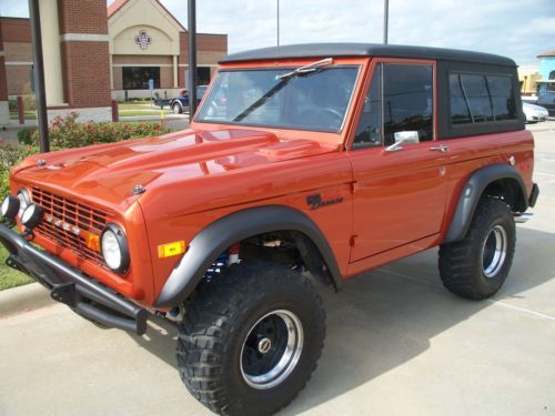 Beautiful 1972 ford bronco lifted 351 v8 awesome!