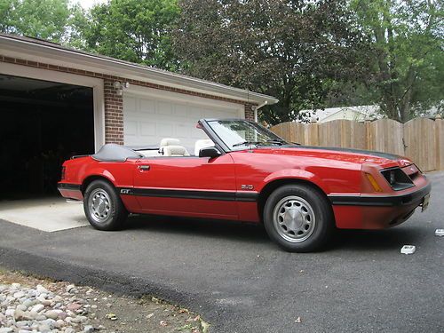 1986 ford mustang gt convertible 2 owner original paint very low miles nice.