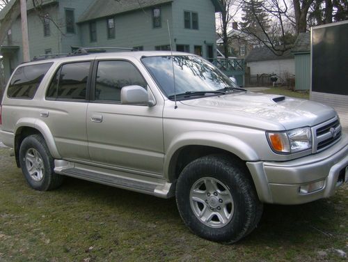 2000 toyota 4runner with sport package