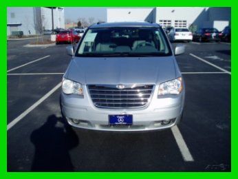 2008 chrysler town &amp; country rear seat ent quad buckets full power we finance!