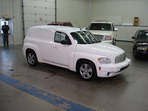 2010 chevy hhr panel delivery vehicle