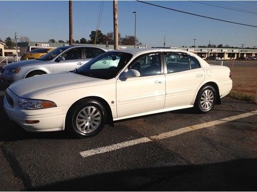2005 buick lesabre custom - 1 owner/ clean carfax w/  warranty automatic 4-door
