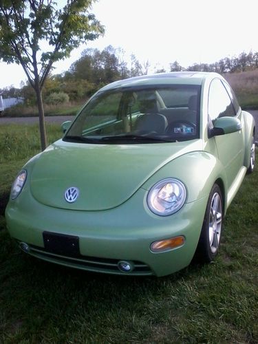 Very clean 04 turbo beetle cyber green heated leather mnrf atuo 100k   v nice !!