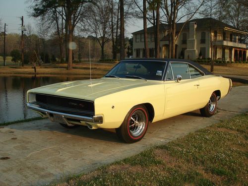 1968 dodge charger r/t, 440; automatic; a/c; ps; pdb; - all numbers matching