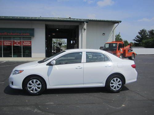 2010 toyota corolla le  one owner!!