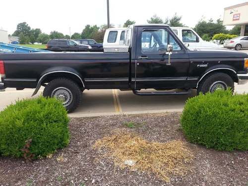 1990 ford f250 - long bed - 5.8l - 2wd - 5 speed manual -