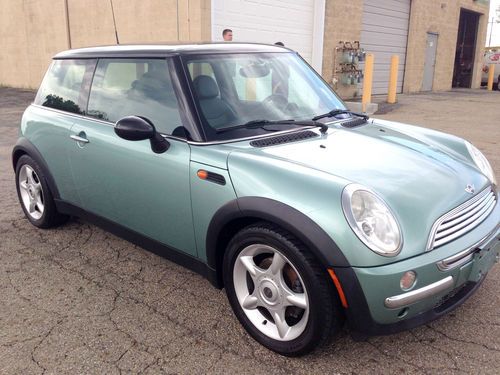 2002 mini cooper female owned panoramic leather extra clean