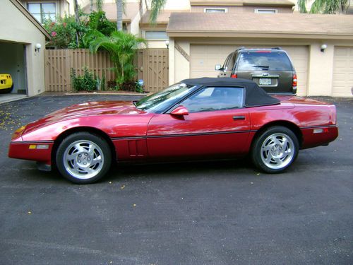 1990 corvette conv. 48000 mi - all orig. - garaged - exceptional cond. in / out