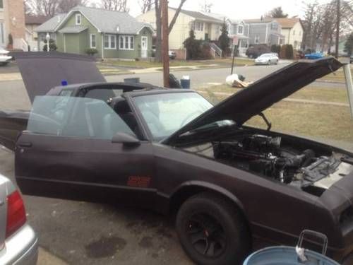 Monte carlo ss, lt1, corvette, t-top fuel injected 5.0,fully loaded leather seat