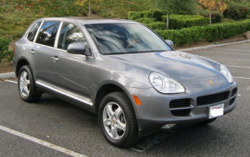 Porsche cayenne 2004    price is firm   no low offers &amp; submit proof of funds