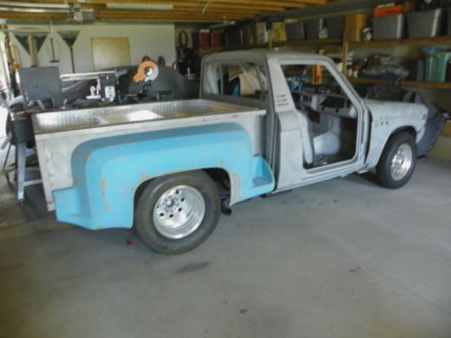 Excellent project: 1976 chevy luv pu 327 engine turbo 350 tranny 9inch ford diff
