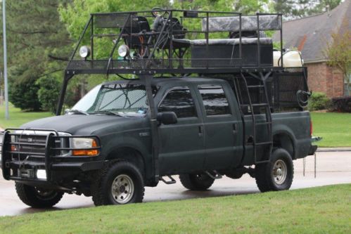 1999 ford f-250 super duty xlt crew cab pickup 4-door 6.8l hunting truck