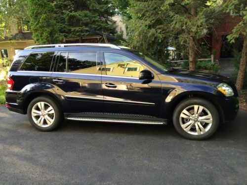 Mercedes gl450, 2011 - excellent condition, fully equipped, new tires