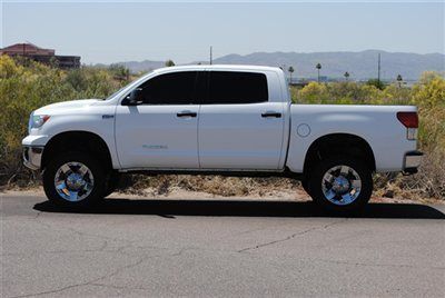 Lifted 2010 toyota tundra crewmax sr5....lifted toyota tundra crewmax ...lifted