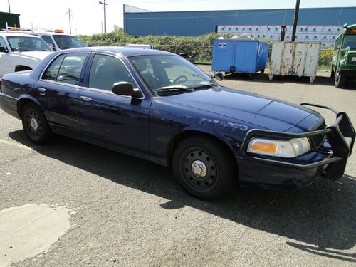 2008 ford crown victoria police interceptor - retired police vehicle