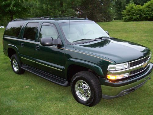 3lt, 3/4 ton 4x4, 8.1 liter, dvd, all options, 59k miles! one-owner! flawless!