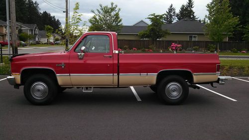 86 chevy silverado 4x4 350 at 133k miles a/c 1-owner excellent shape no reserve