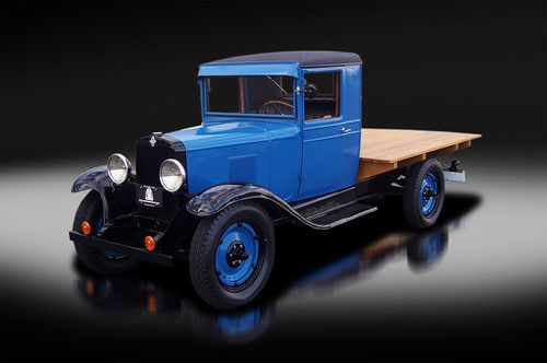 1930 chevrolet 1 1/2 ton pickup. show quality restoration. beautiful. must see!!