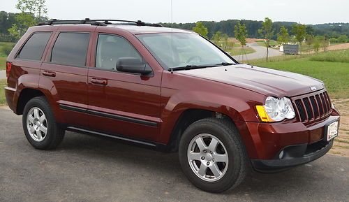 2008 jeep grand cherokee laredo 4wd -dark red - leather - excellent