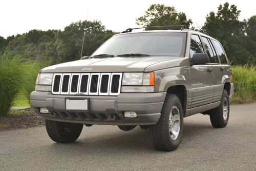 1998 jeep grand cherokee laredo sport utility 4wd with tow package