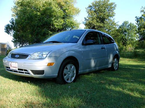 2006 ford focus se zx3