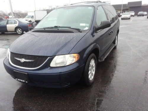 2003 chrysler town and country 96k dvd, well maintained