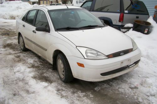 2003 ford focus, no reserve auction