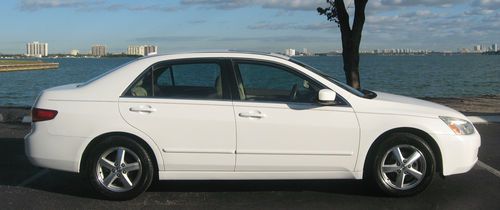 2005 honda accord ex sedan 4-door 2.4l