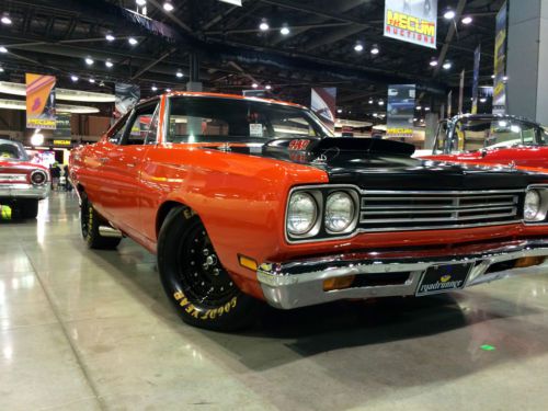 1969 plymouth roadrunner coupe auto red a12 &#034;m&#034;code 600 hp 440 6bbl six pack