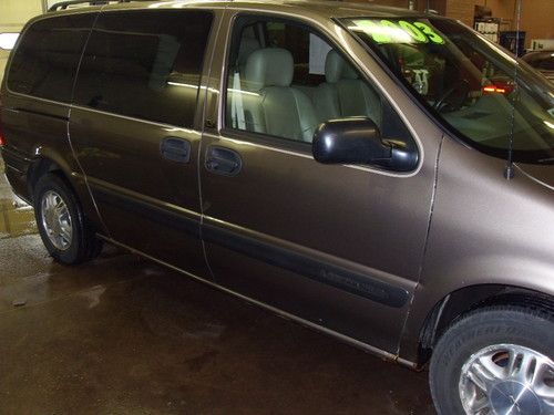 2003 chevy venture minivan
