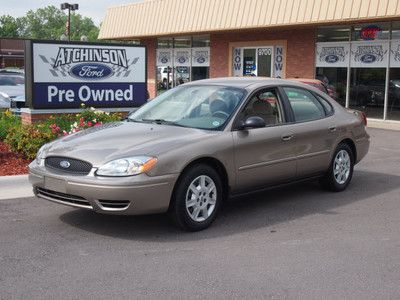 Se 3.0l cd low miles clean carfax financing available anti-theft device  radio