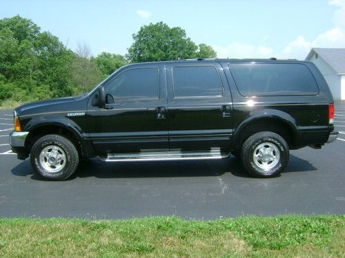 2001 ford excursion limited 4x4 v10 3rd row leather dvd low miles clean carfax!