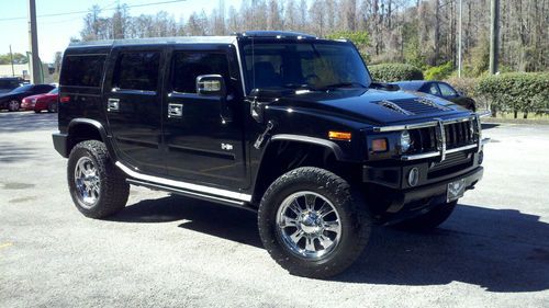 Awesome 2005 hummer h2 low miles great condition lots of extras