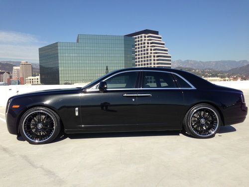 2012 rolls-royce ghost with 22" wheels **export ready**
