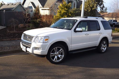 2010 ford explorer limited awd 4 x 4 sport utility 4-door 4.6l low, low, miles!!