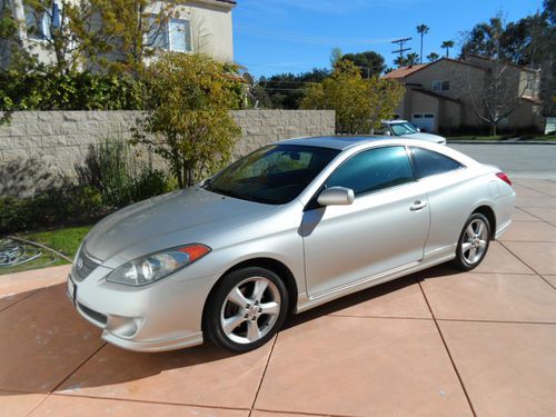 2004 toyota solara-excellent condition se options and sunroof!