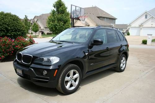 2007 bmw x5 3.0si awd, nav, heated leather, 3rd row, pano roof - no reserve!!!!
