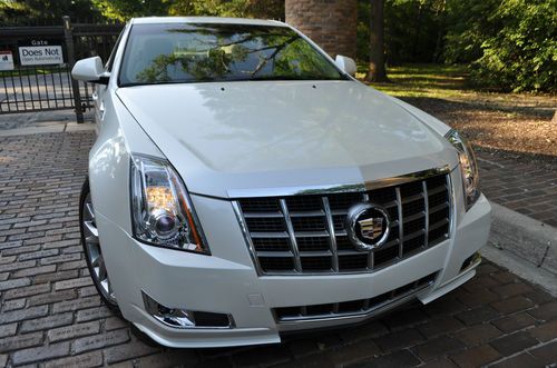 2011 cts-4.no reserve.awd.leather/navi/pano/19's/heat/cool/bose/xenons/rebuilt