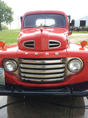 1950 ford f-2 3/4 ton pick up. red with flat bed!