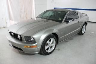 08 ford mustang 2 door coupe gt deluxe automatic v8 we finance