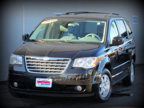 2010 chrysler town &amp; country touring