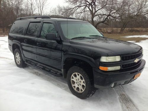 2002 chevy suburban z71, 4x4, 93k - damaged, repairable, easy fix  - no reserve