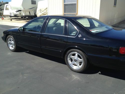 1996 chevrolet impala ss sedan 4-door 5.7l only 2,100 miles +-