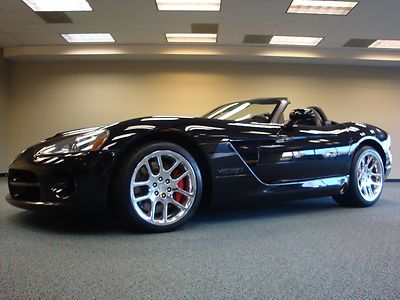 2005 dodge viper 2 owner chrome wheels southern car signed by ralph giles of srt