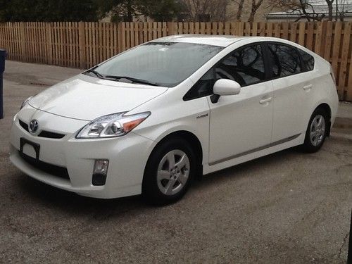 2010 toyota prius ii with bluetooth