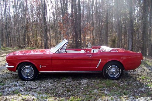 1965 ford mustang convertible, automatic 2 door coupe